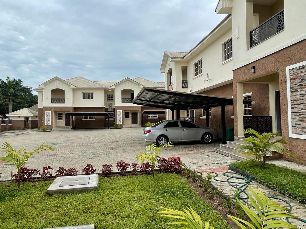 5Unit Terraces Residential Building at 7PS Street Gwarimpa, Abuja